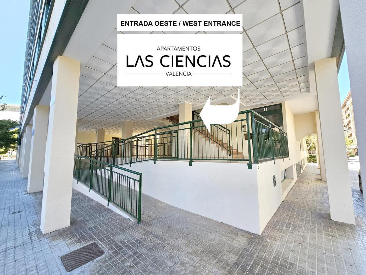 Apartamentos Las Ciencias R Valencia Exterior photo