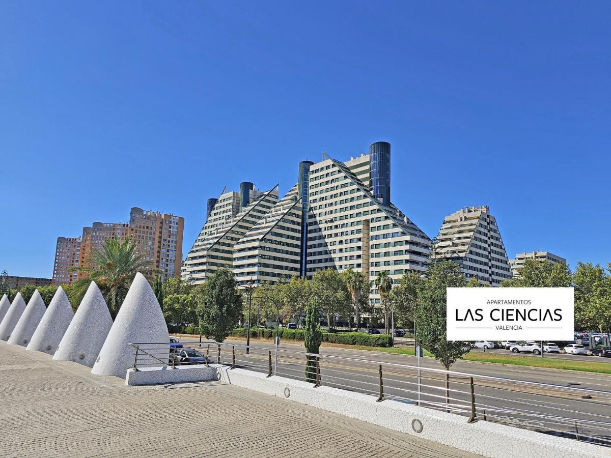 Apartamentos Las Ciencias R Valencia Exterior photo